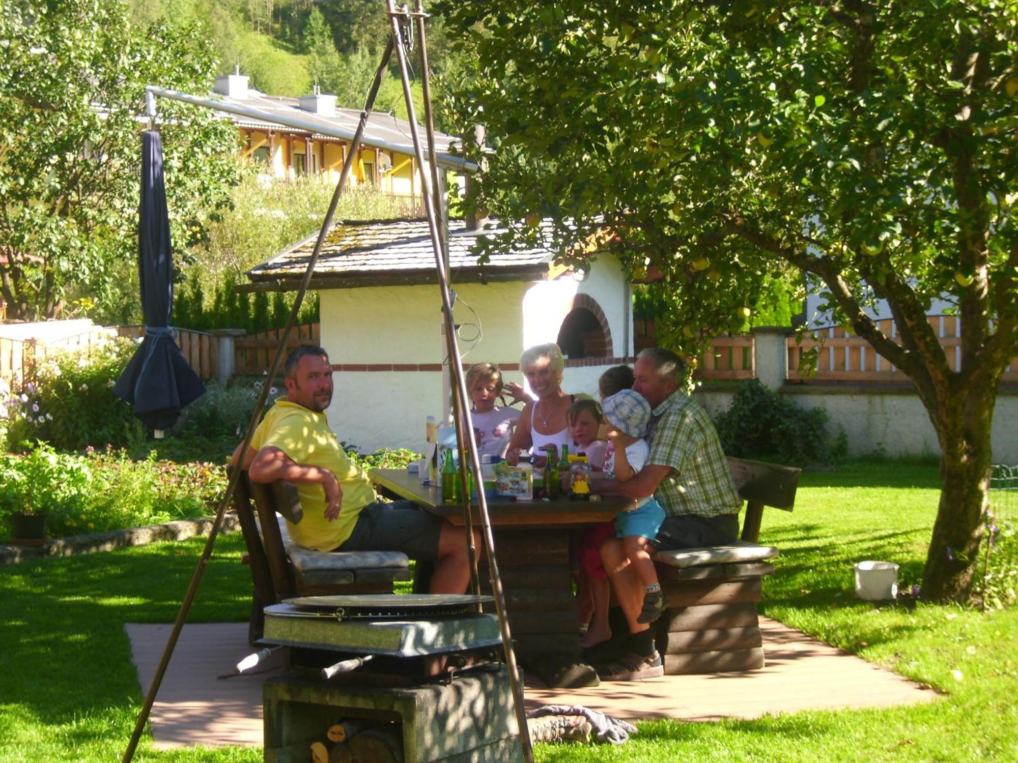 Haus Grutschnigg Lejlighed Bad Gastein Eksteriør billede